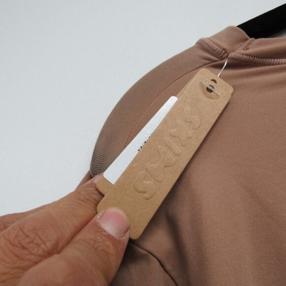 NEW Skims Women Plus Size 3X Brown Sienna Cropped Tee Shirt - Picture 5 of 5